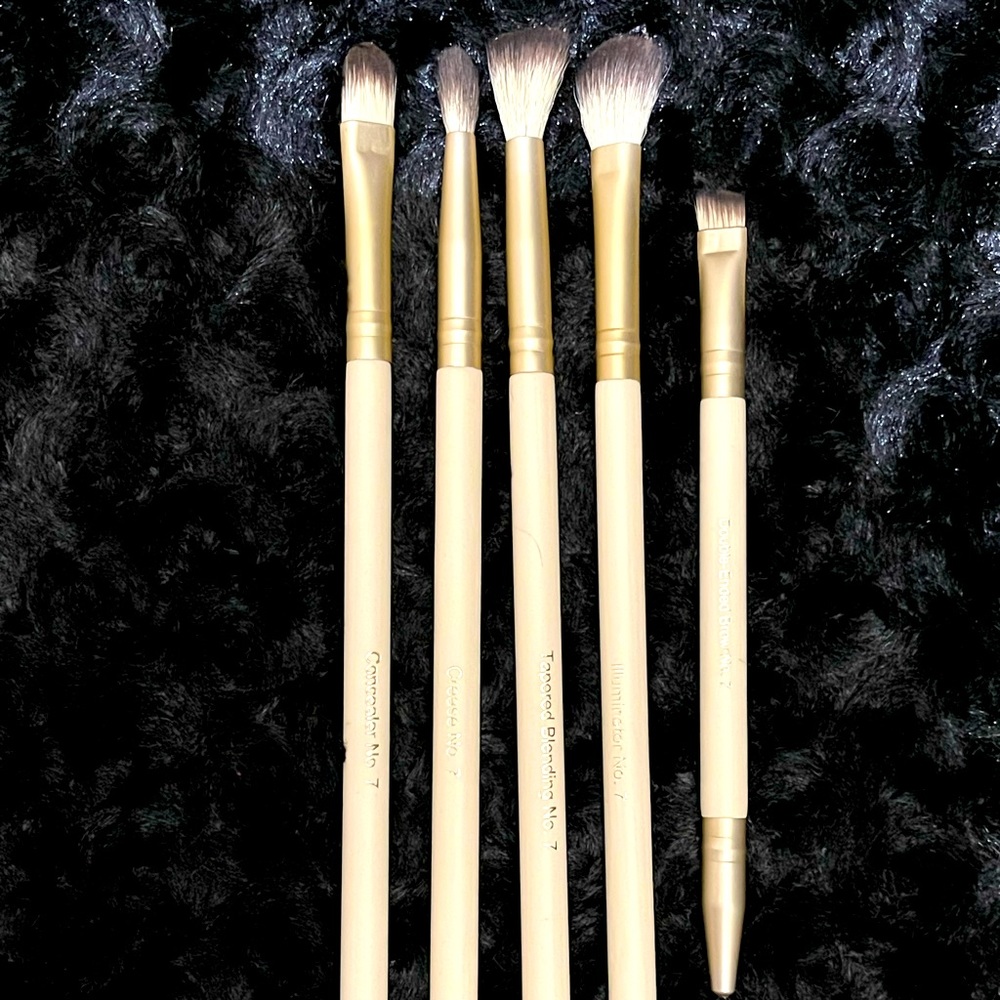 Beau Gachis 5 pc. Brush Set